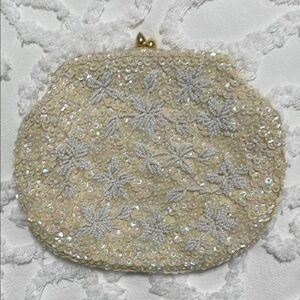 Vintage Elegant Cream Sequin Clutch